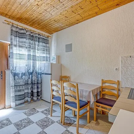 House Monte Grande Будинок відпочинку Пула