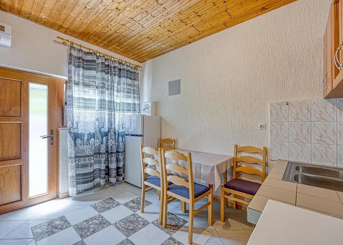 House Monte Grande Будинок відпочинку Пула