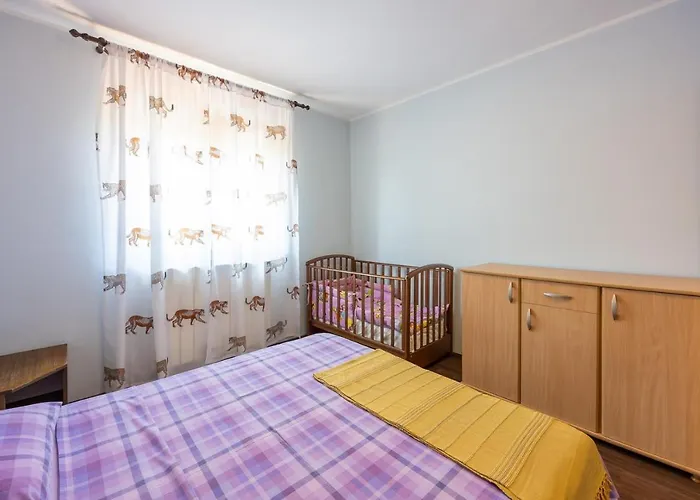 Будинок відпочинку House Monte Grande Пула