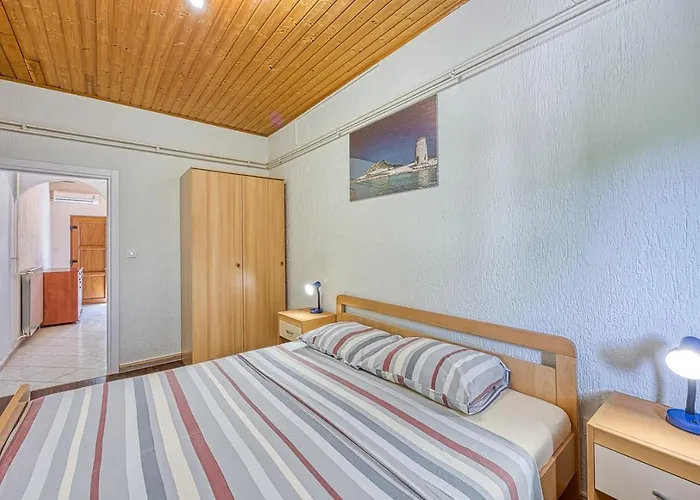 House Monte Grande Будинок відпочинку Пула