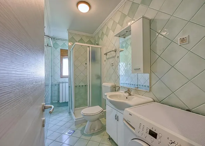 House Monte Grande Будинок відпочинку Пула